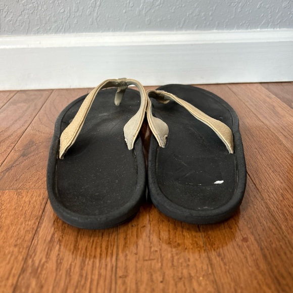 Olukai Ohana Thong Sandals Flip Flops Women’s Size 10 Tan - Picture 7 of 10